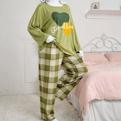 Green shirt & check trouser