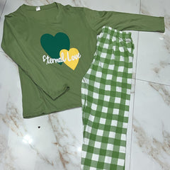 Green shirt & check trouser