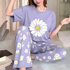 Plain shirt with Printed flower trouser